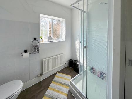 2 bedroom Terraced House for sale in Orchard Road, Salisbury, SP2