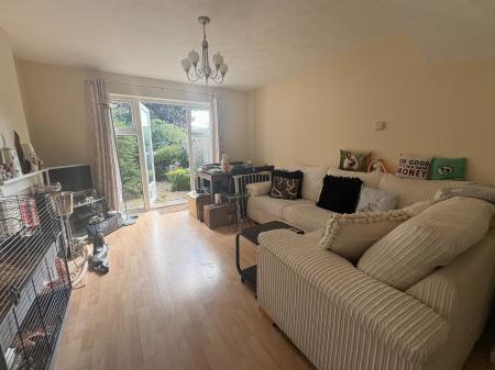 2 bedroom Terraced House for sale in St Lukes Close, Salisbury, SP1