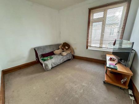 2 bedroom Maisonette for sale in Windsor Street, Salisbury, SP2