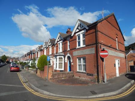1 bedroom Flat to let in Albany Road, Salisbury, SP1
