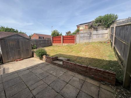 2 bedroom Semi-detached house for sale in Mill Green Road, Amesbury, SP4