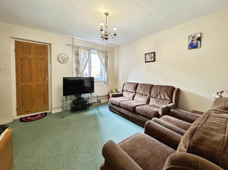 2 bedroom Terraced House for sale in Ravenscroft, Salisbury, SP2