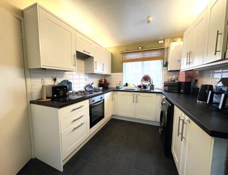 2 bedroom Maisonette for sale in Summerlock Mews, Fisherton Street, Salisbury, SP2