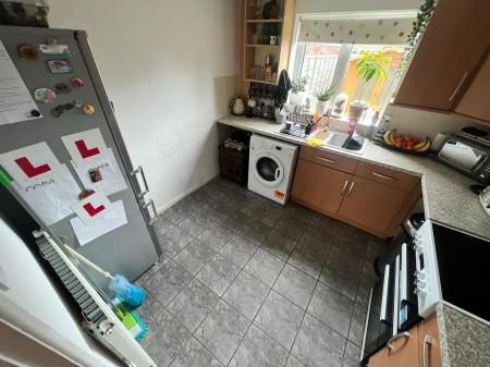 3 bedroom Semi-detached house to let in Poores Road, Durrington, Salisbury, SP4