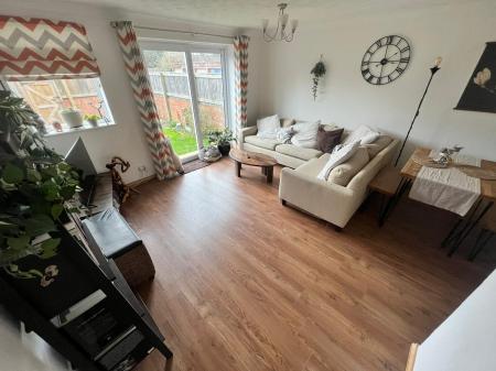 3 bedroom Semi-detached house to let in Poores Road, Durrington, Salisbury, SP4