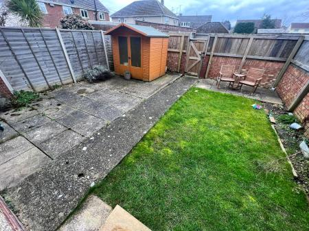 3 bedroom Semi-detached house to let in Poores Road, Durrington, Salisbury, SP4