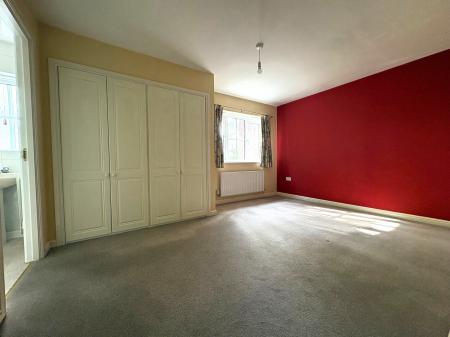3 bedroom House for sale in Bugdens Close, Amesbury, SP4