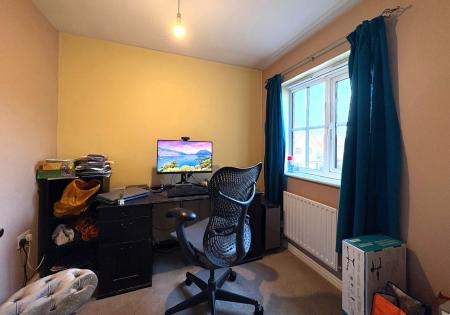 3 bedroom House for sale in Bugdens Close, Amesbury, SP4