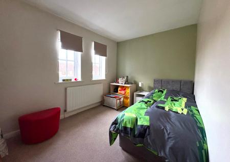 3 bedroom House for sale in Bugdens Close, Amesbury, SP4