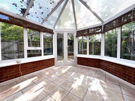 3 bedroom House for sale in Bugdens Close, Amesbury, SP4