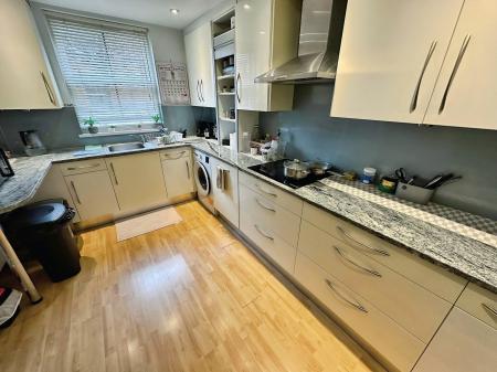 3 bedroom End of terrace house to let in Gigant Street, Salisbury, SP1