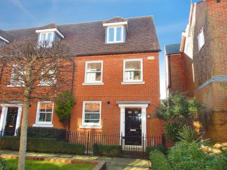 3 bedroom End of terrace house to let in *VIEWINGS PAUSED* Gigant Street, Salisbury, SP1