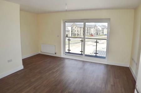 1 bedroom Flat to let in Davies Road, Longhedge Village, Salisbury, SP4