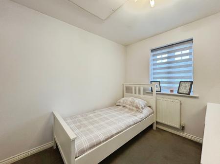 2 bedroom Link detached house for sale in Clover Lane, Durrington, SP4