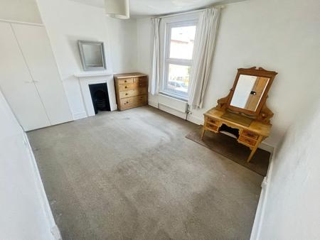4 bedroom Terraced House to let in Gigant Street, Salisbury, SP1