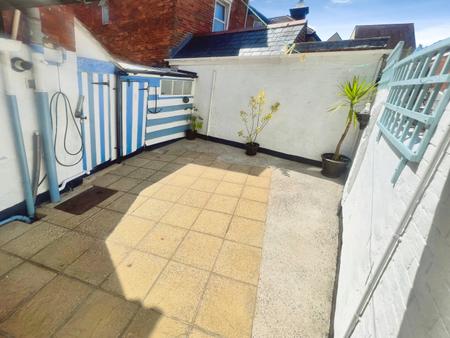 4 bedroom Terraced House to let in Gigant Street, Salisbury, SP1