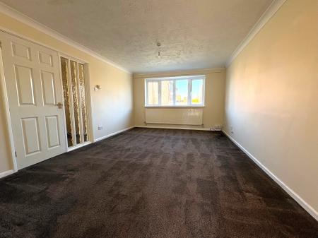 4 bedroom Link detached house for sale in Reed Walk, Durrington, SP4