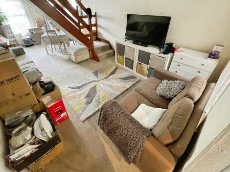 2 bedroom Terraced House to let in *VIEWINGS PAUSED* Hillview Road, Salisbury, SP1