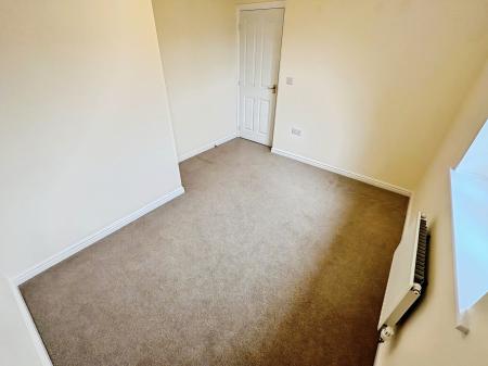 4 bedroom Detached house to let in Virginia Way, Old Sarum, Salisbury, SP4