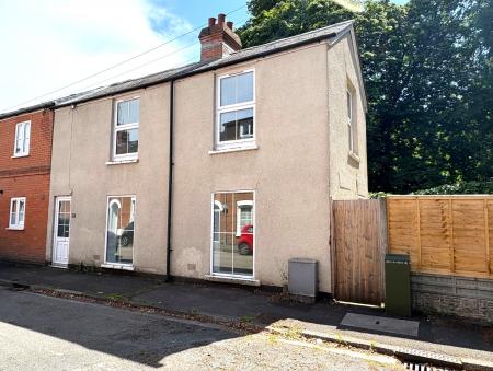 2 bedroom End of terrace house for sale in College Street, Salisbury, SP1