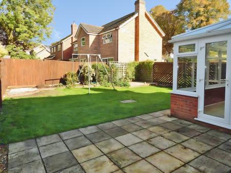 4 bedroom Detached house to let in Norton Drive, Ford, SP4