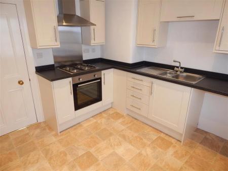 2 bedroom Flat to let in Catherine Street, Salisbury, SP1