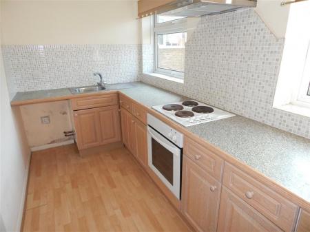 2 bedroom Flat to let in Elm Grove Road, Salisbury, SP1