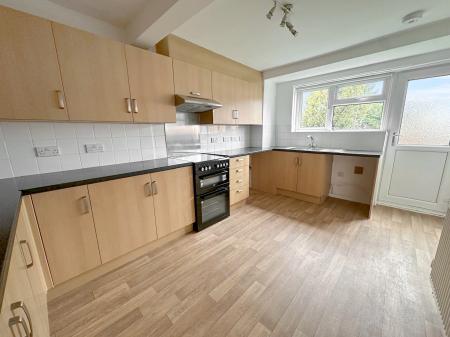 3 bedroom End of terrace house to let in Avon Road, Bulford Barracks, Bulford, SP4