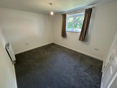 2 bedroom Flat to let in Marne Road, Bulford Barracks, Bulford, SP4