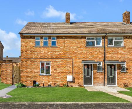 3 bedroom End of terrace house to let in Choulston Close, Netheravon, SP4