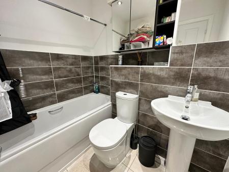 2 bedroom Terraced House to let in *VIEWINGS PAUSED* Hensler Drive, Riverdo, Bishopdown, Salisbury, SP1