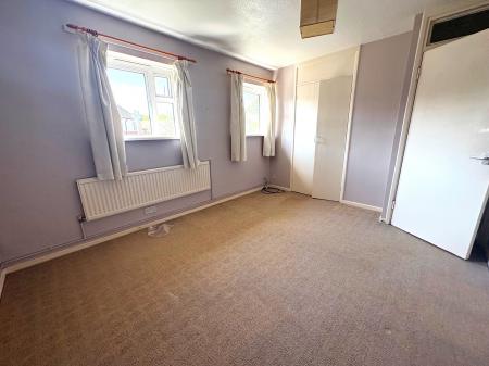 2 bedroom Flat for sale in Zouch Farm Road, Tidworth, SP9