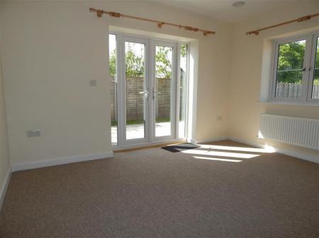 2 bedroom Bungalow for sale in Shrewton Road, Winterbourne Stoke, SP3