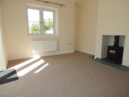 2 bedroom Bungalow for sale in Shrewton Road, Winterbourne Stoke, SP3