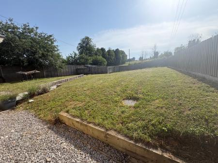 2 bedroom Bungalow for sale in Shrewton Road, Winterbourne Stoke, SP3