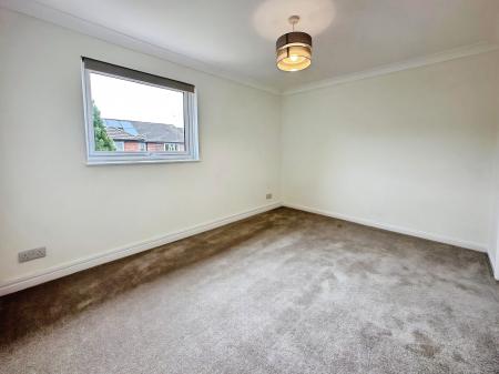 2 bedroom Terraced House to let in Avon Drive, Alderbury, SP5