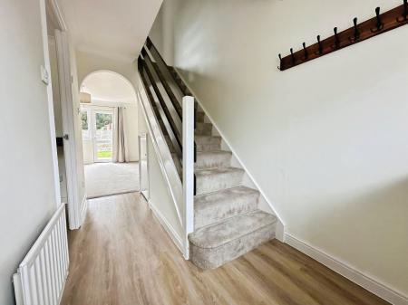 2 bedroom Terraced House to let in Avon Drive, Alderbury, SP5