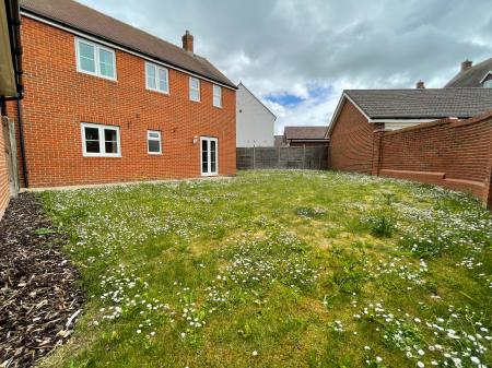 4 bedroom Semi-detached house to let in Conyger Road, Archers Gate, Amesbury, SP4
