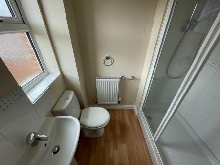 4 bedroom Semi-detached house to let in Conyger Road, Archers Gate, Amesbury, SP4