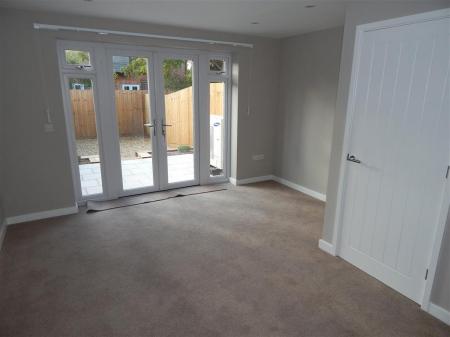 2 bedroom Terraced House to let in Elston Lane, Shrewton, SP3