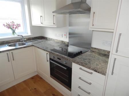 2 bedroom Terraced House to let in Elston Lane, Shrewton, SP3