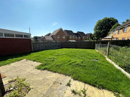 3 bedroom Terraced House to let in Charles Vesey Road, Tidworth, SP9