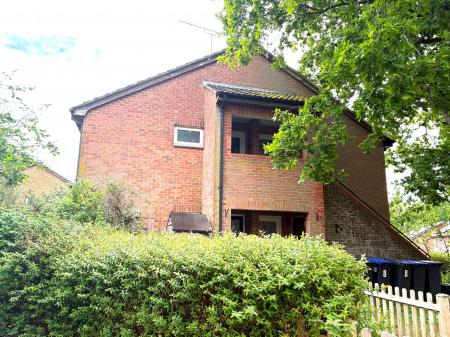 0 bedroom Flat for sale in Windwhistle Way, Alderbury, SP5
