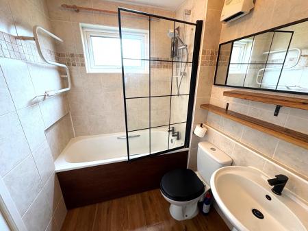 0 bedroom Flat for sale in Windwhistle Way, Alderbury, SP5