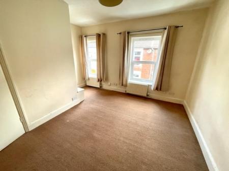 1 bedroom Flat to let in North Street, Salisbury, SP2