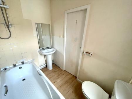1 bedroom Flat to let in North Street, Salisbury, SP2