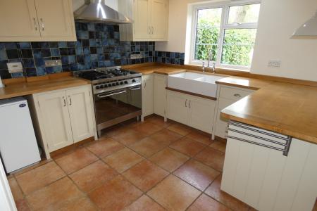 3 bedroom Semi-detached house to let in Hanging Langford, Salisbury, SP3