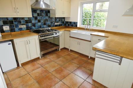 3 bedroom Semi-detached house to let in Hanging Langford, Salisbury, SP3