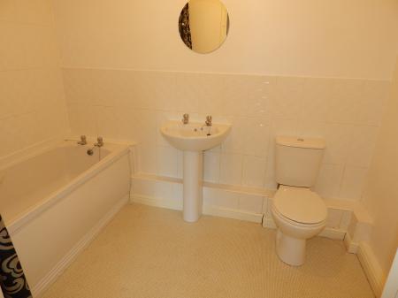 2 bedroom Flat for sale in Spire View, Salisbury, SP2