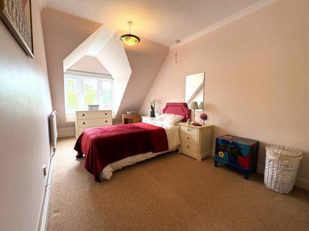 2 bedroom Flat for sale in St Ann Place, Salisbury, SP1